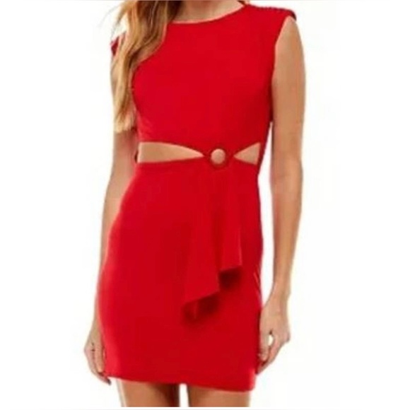 Red Dress 💃🏽 - Picture 1 of 3